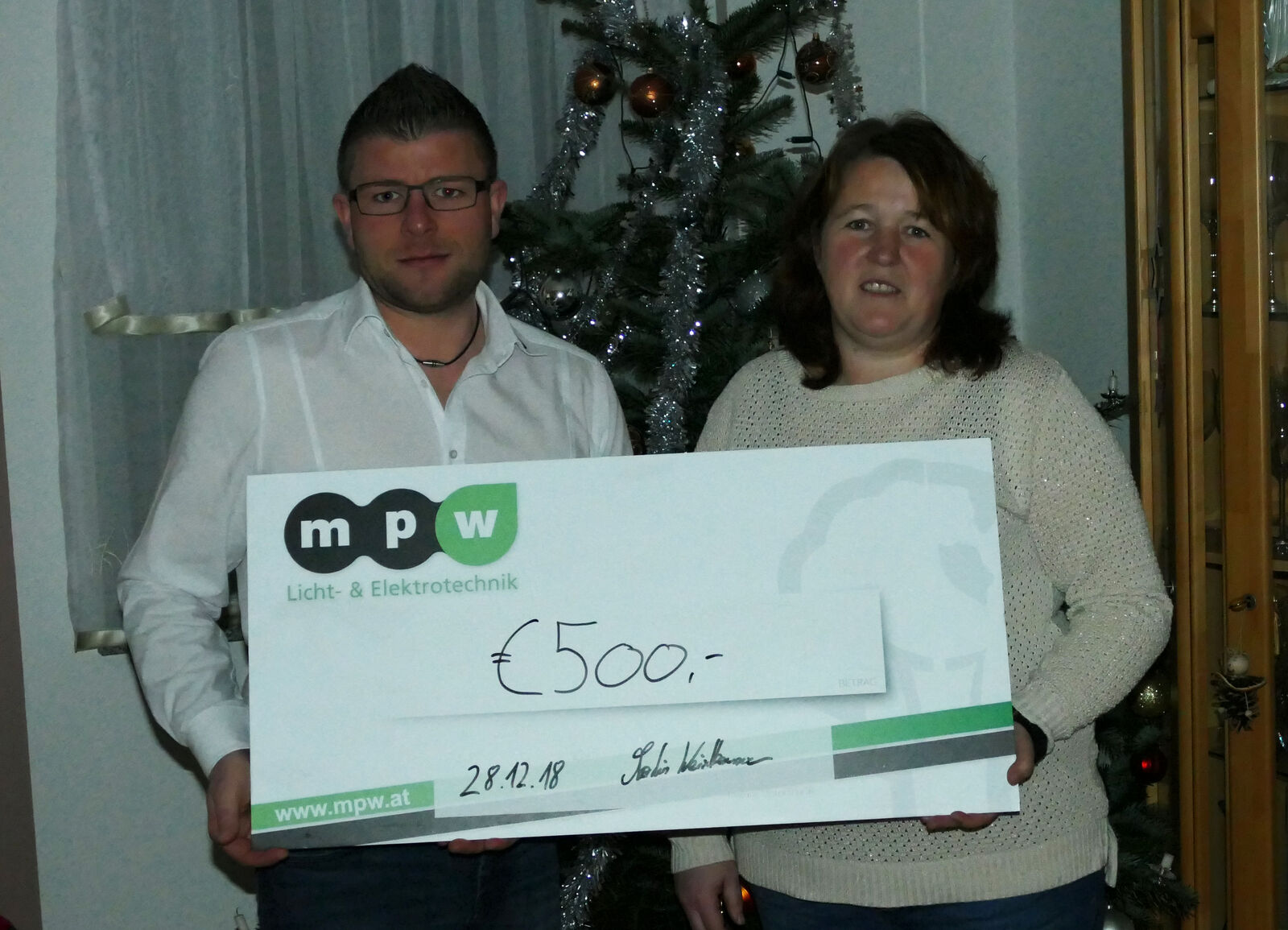 Einer Familie aus Gramastetten wurde an Weihnachten 2018 mit einer Spende von 500 € finanziell unter die Arme gegriffen